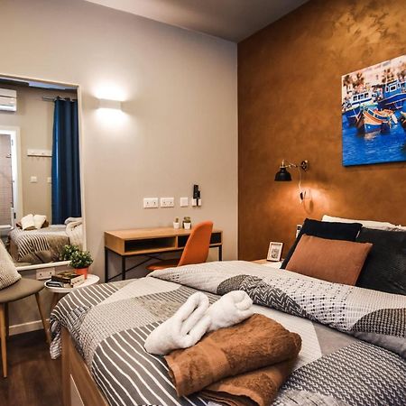 Cosy Albert'S Seaside Suites スリーマ エクステリア 写真