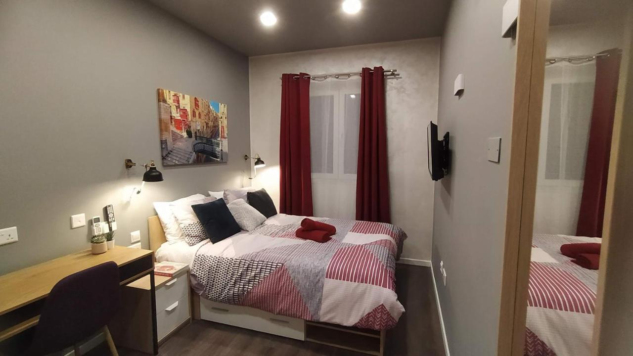 Cosy Albert'S Seaside Suites スリーマ エクステリア 写真